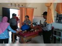 MPU Tabrak Pohon, Tiga Penumpang Luka-Luka