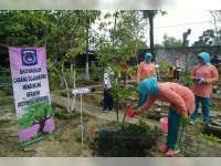 Bhayangkari  Cabang Bojonegoro, Buat Aksi Tanam Tanaman Obat