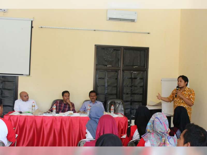 Gandeng Ademos, EMCL Gembleng Karang Taruna 8 Desa di Youth Camp 2017