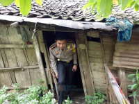 Usai Apel dan Yasinan, Kapolres Kunjungi Keluarga Kurang Mampu di 3 Desa