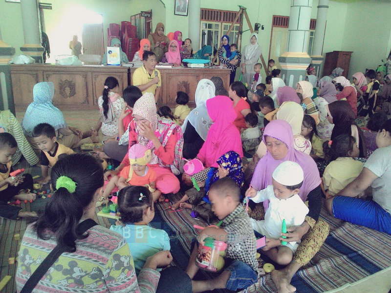 Kuswiyanto Beri Motivasi Ibu Balita dan Kader Posyandu di Kecamatan Balen