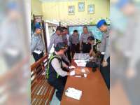 Tegakkan Disiplin Anggota, Sie Propam Lakukan Tes Urine Mendadak