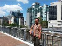 Memperkenalkan Batik Bojonegoro di Queesland, Australia