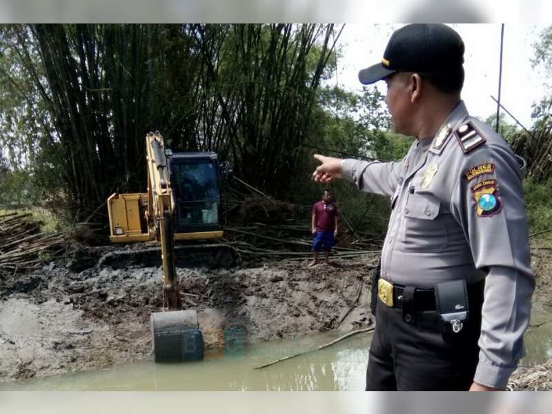 Usai Dimediasi Polsek Dander, Konflik Normalisasi Sungai di Sumbertlaseh Berakhir Damai