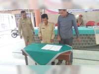 Pemdes Ngampel Tanda Tangani Kerjasama Pembangunan Pasar Desa