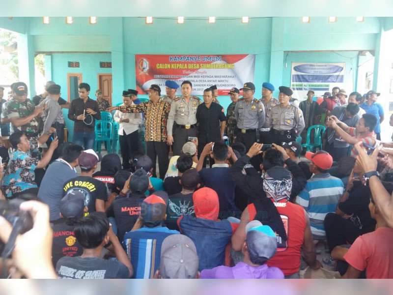 Kampanye Umum Pilkades Desa Sumberagung, Diwarnai Protes Kubu Taslim