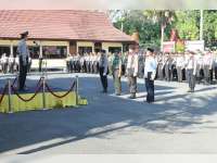 Jaga Sinergitas TNI dan Polri dengan Upacara Bendera Bersama