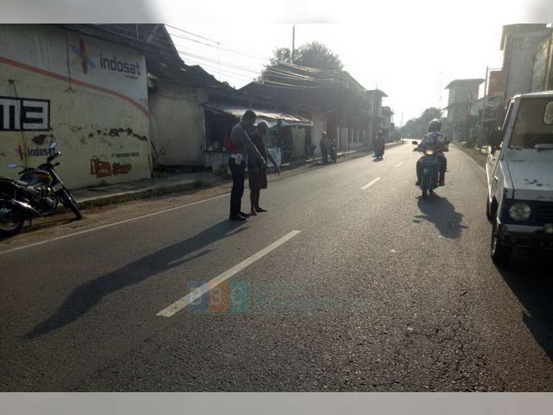Vixion Seruduk Vario di Padangan, Seorang Ibu Pengendara Vario Terluka