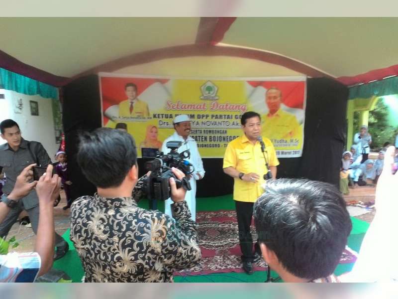 Setya Novanto: Golkar Harus Dekat dengan Pesantren