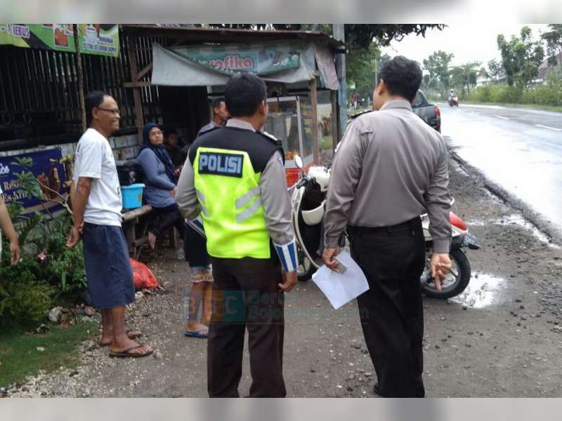 Hendak Putar Balik, Scoopy Ditabrak Honda Beat di Balen