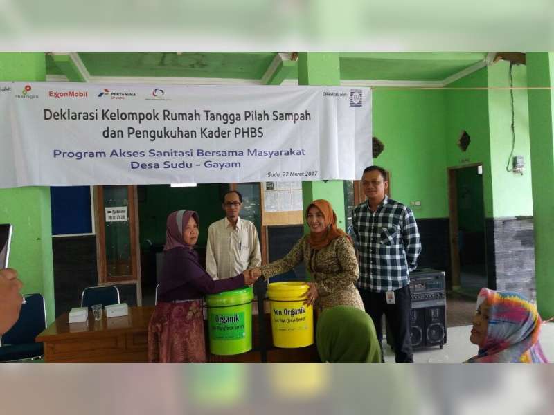 Bersama IdFos, EMCL Deklarasikan Kader Kelompok Rumah Tangga Pilah Sampah