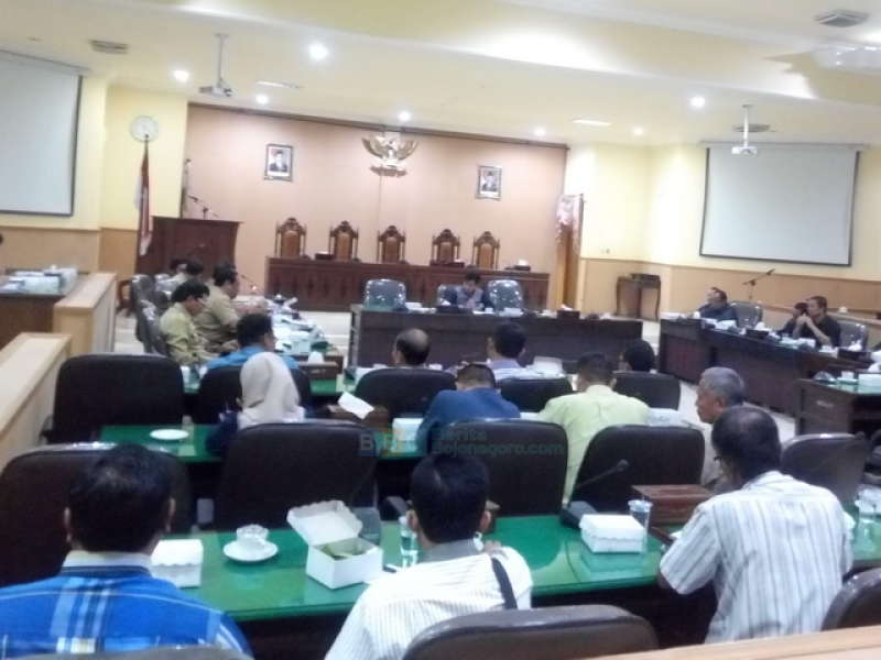 DPU: Pembatalan Lelang Hanya Sementara, Rabu Besok Diumumkan Lagi