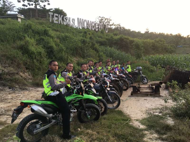 Kapolres Bojonegoro Cek Aktivitas Penambangan Sumur Tua di Wonocolo