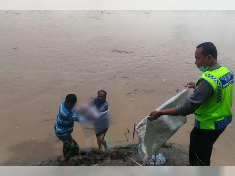 Warga Padangan Temukan Mayat Bayi Terapung di Bengawan Solo