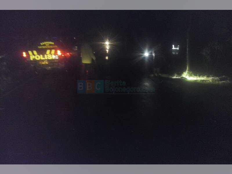 L300 Tabrak Supra X, Pengendara Supra X Meninggal di TKP