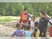 Bersama Bupati dan Dandim, Kapolres Datangi Warga Terdampak Banjir Bandang