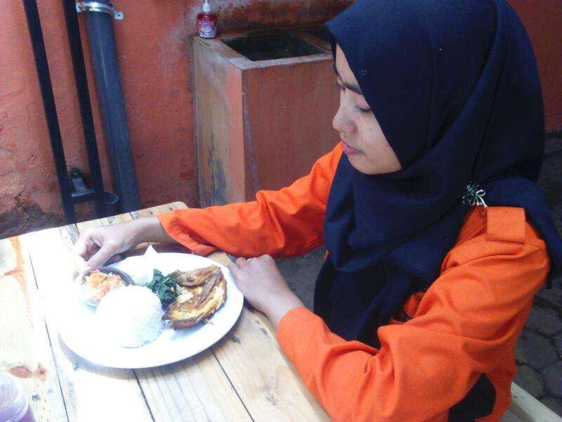 Olahan Ayam Cepat Saji Santapan Pilihan Keluarga