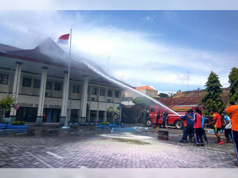 Persiapan Akreditasi, PN Bojonegoro Lakukan Simulasi Bencana