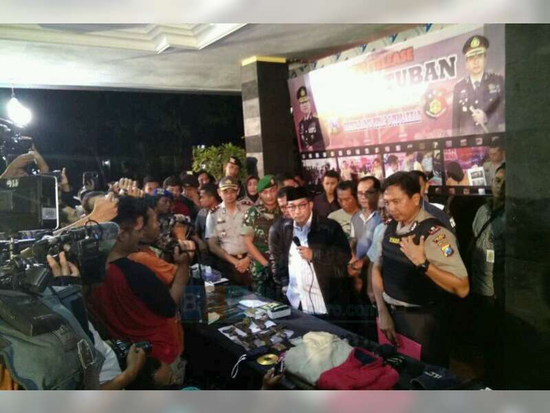 Inilah Kutipan Press Release Kapolda Jatim, Terkait Penangkapan 6 Terduga Teroris di Tuban