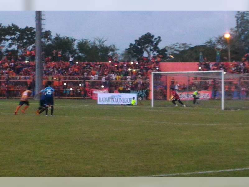 Persibo Berhasil Menang Tipis 1-0 Atas Persema
