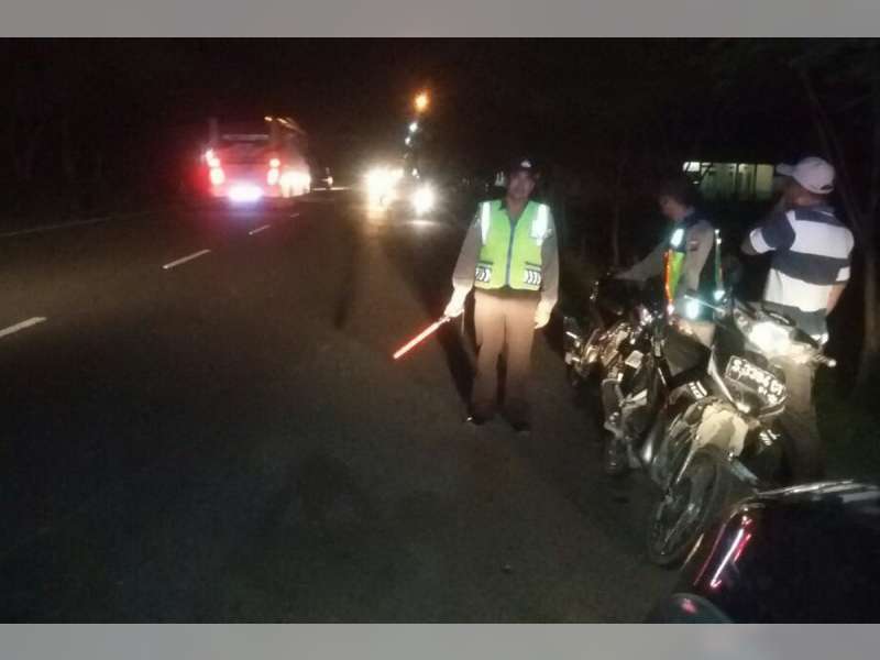 Honda Revo Seruduk Suzuki Satria di Baureno, Pengendara Revo Luka-Luka