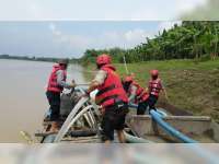Polres Bojonegoro Gelar Operasi Gabungan Tertibkan Tambang Pasir Mekanik