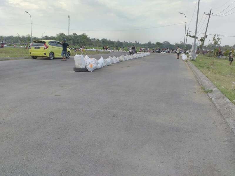Polisi Bubarkan Latihan Balapan Motor Tanpa Ijin di Area GOR