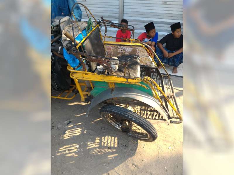 Mobil Sruduk Motor di Jenu, Seorang Ibu Meninggal Dunia