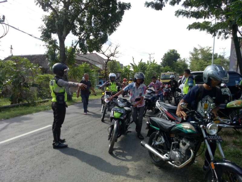 Cegah Konvoi Perayaan Kelulusan, Kapolres Turun ke Jalan Lakukan Patroli