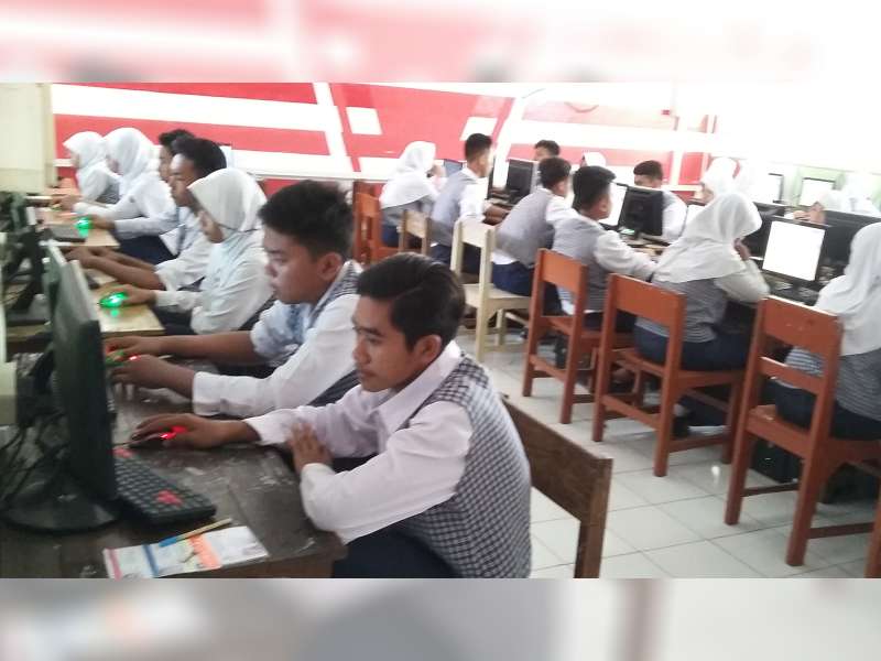 18 Ribu Siswa SLTP Laksanakan UNBK Mulai Hari Ini &nbsp;