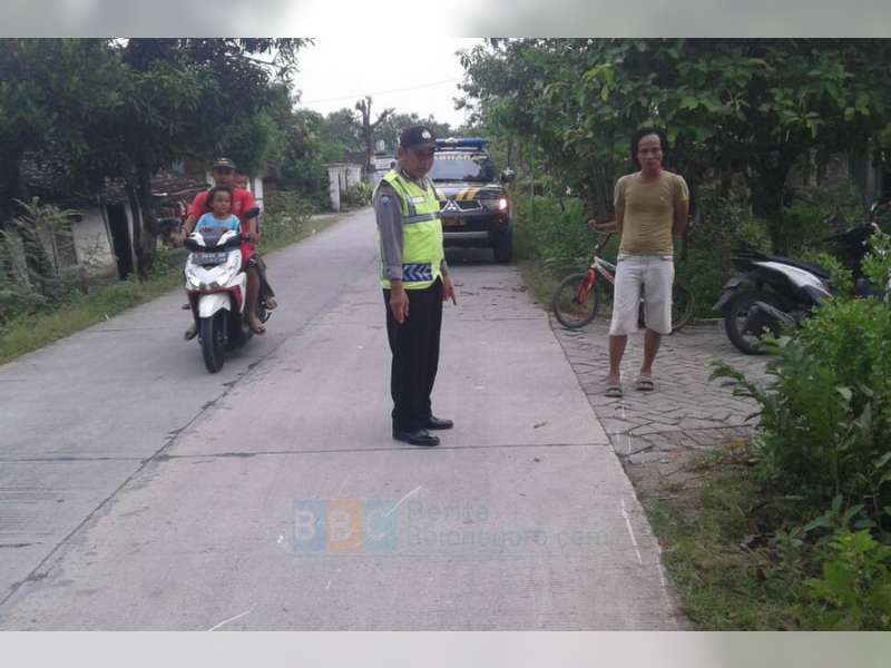 Dua Orang Anak Pengendara Motor di Ngasem, Terlibat Kecelakaan, Seorang Luka Parah