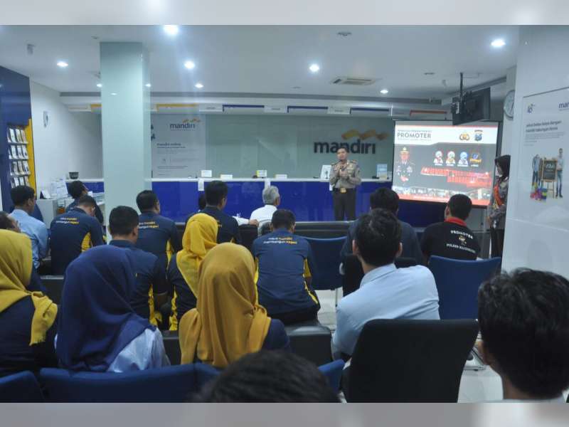 Kapolres Sosialisasikan Aplikasi CAS di Bank Mandiri KCP Bojonegoro