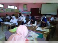 50 Peserta Ujian Paket B Tak Hadir, Dipastikan Tak Lulus