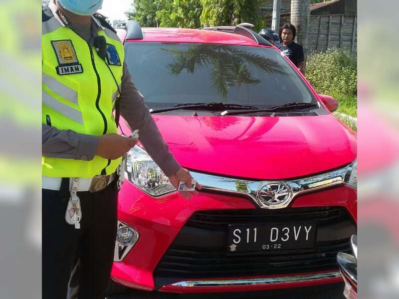 Tanda Nomor Kendaraan Dimodifikasi, Polisi Lakukan Tilang