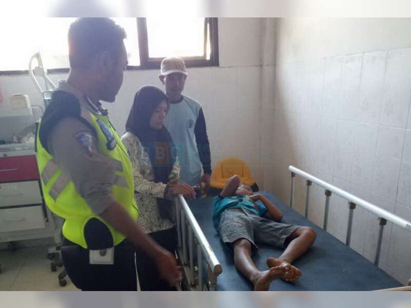 Honda CB Tabrak Pejalan Kaki di Padangan, Pengendara CB dan Pejalan Kaki Sama-sama Terluka