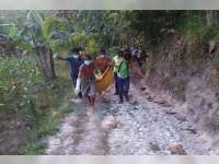 Seorang Kakek Warga Margomulyo Ditemukan Meninggal Dunia, Tersungkur di Parit Tegalan