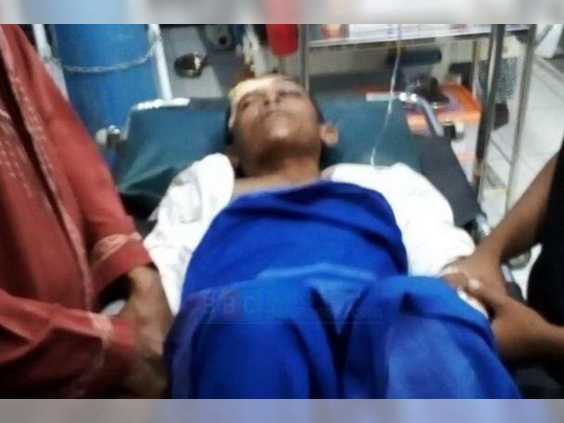 Suzuki Smash Seruduk Suzuki Bravo di Baureno, Pengendara Suzuki Bravo Gegar Otak