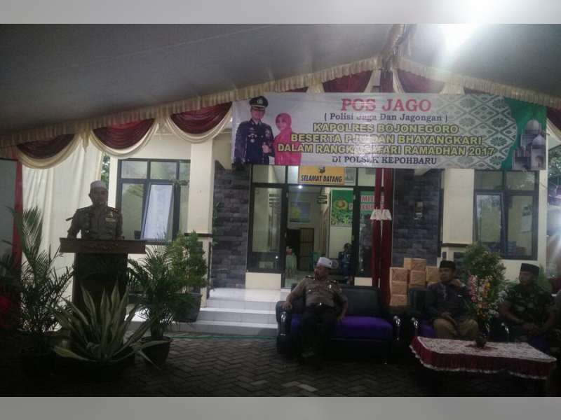 Safari Ramadan Perdana, Kapolres Kunjungi Polsek Kepohbaru
