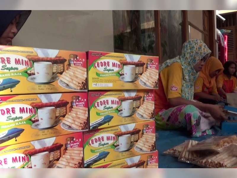 Permintaan Jajanan Ledre Dari Luar Daerah Mulai Meningkat