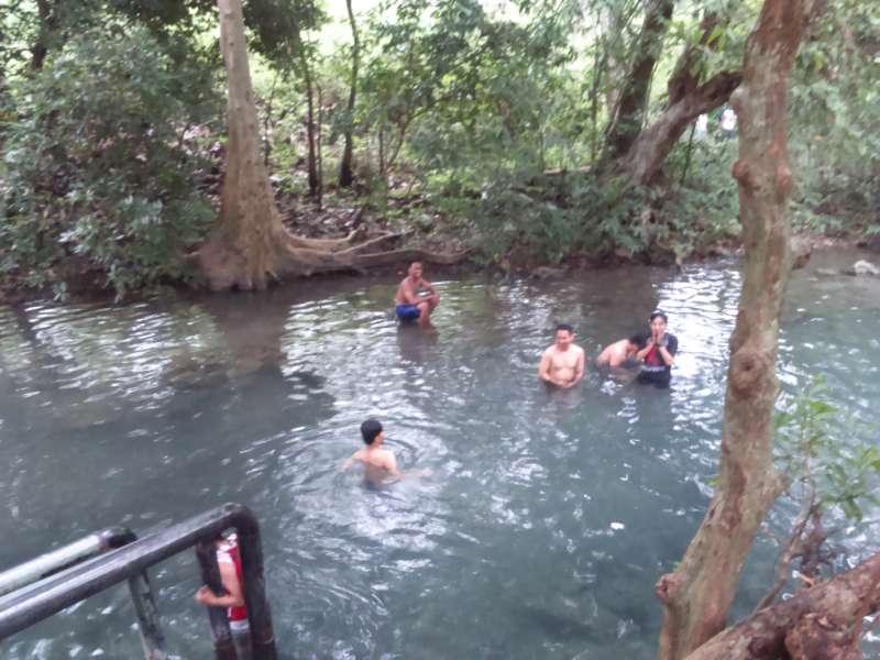 Ngabuburit dengan Bluron di Sendang Grogolan