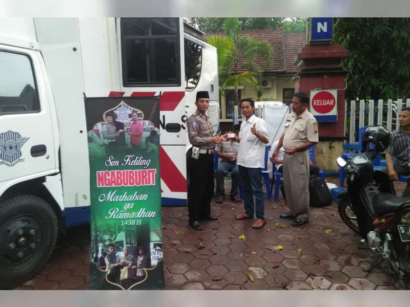 Polres Bojonegoro Buka Layanan SIM Keliling "Ngabuburit"