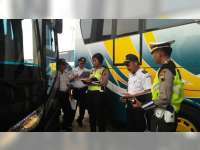 Petugas Gabungan di Blora Sidak Kesiapan Angkutan Mudik Lebaran di Terminal Cepu