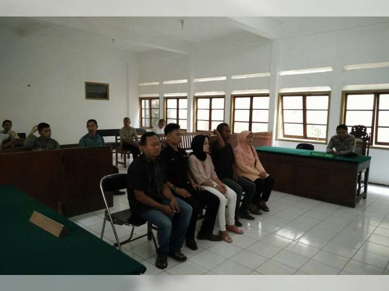 Sidang Tipiring, Sejumlah Pedagang Miras Divonis Bersalah di PN Bojonegoro