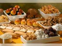 Jelang Lebaran, Penjualan Kue Kering Paling Laris