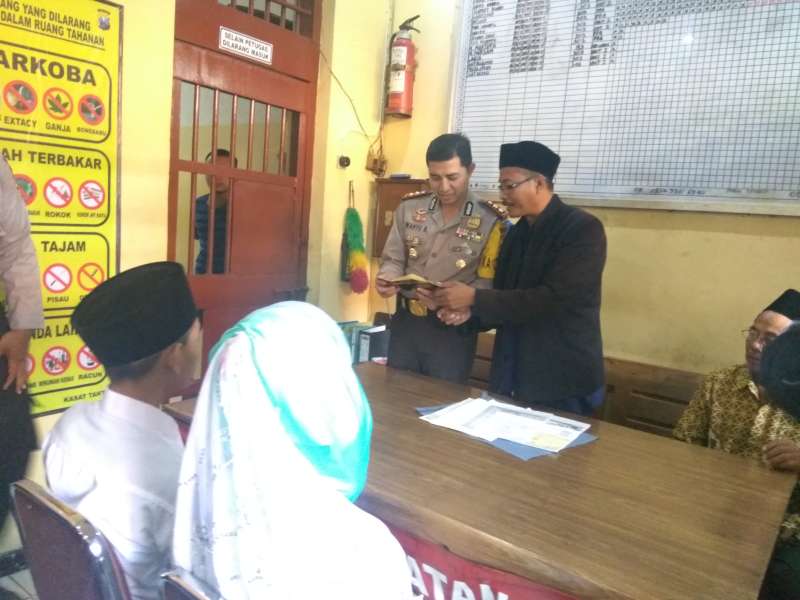 Satu Tahanan Polres Bojonegoro Melangsungkan Pernikahan Hari Ini