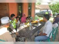 Kapolres Bertemu Kabareskrim yang Sedang Berkunjung ke Rumah Keluarganya di Bojonegoro