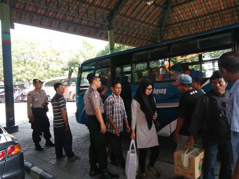 Lebaran H+4 Keberangkatan Penumpang Dari Terminal Rajkwesi Mulai Alami Penurunan