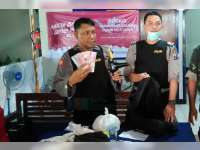 Tas Berisi Uang Rp 12 Juta, Ditemukan di Ruang Tunggu Terminal Rajekwesi Bojonegoro