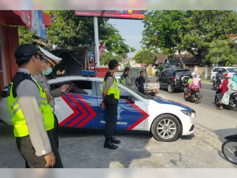 Kapolres Bojonegoro Turun Langsung ke Lapangan Pantau Jalan Rawan Kemacetan