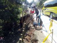 Bahu Jalan Provinsi Blora-Kunduran di Pudak Ngawen Ambrol